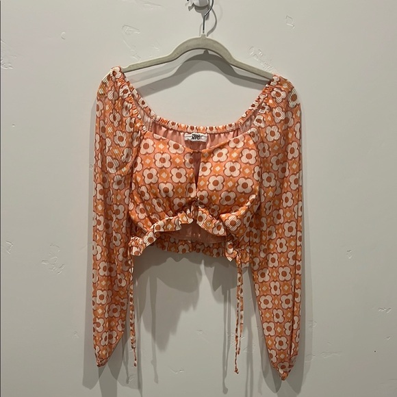 Steve Madden Tops - Madden nyc Floral Orange Women's Top